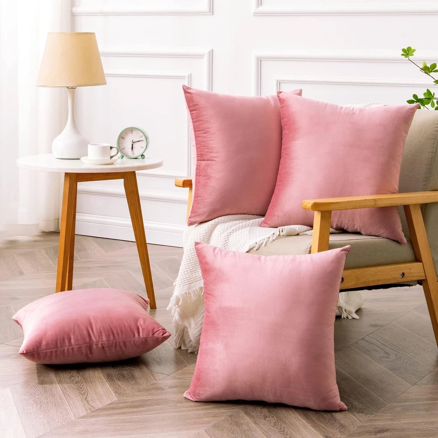 Yonous Cushion Covers, Soft Premium Velvet- Set of 4 - 50cm x 50cm - Rose Pink