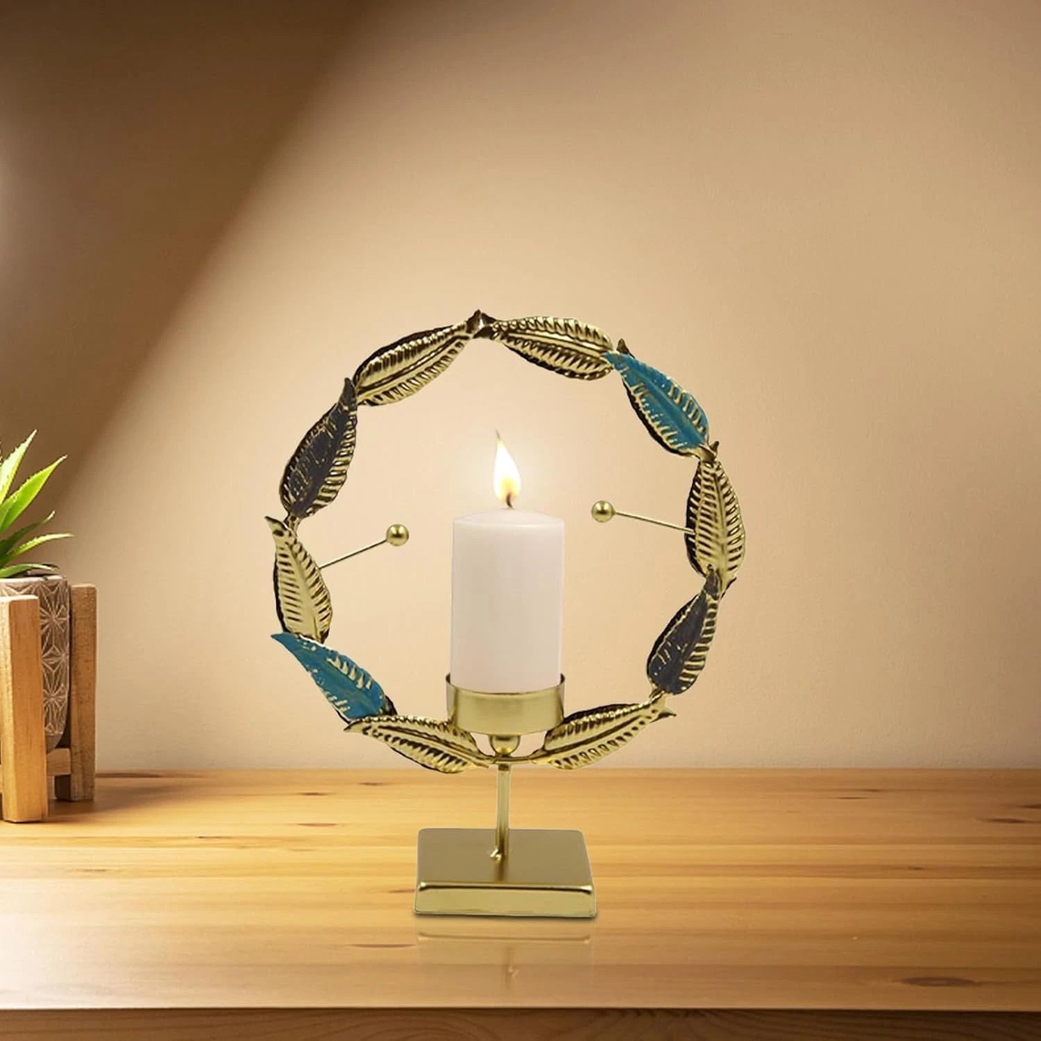 Candlestick Golden Iron Art Candle Holder, Circular Wheat Stalk Candle Holder