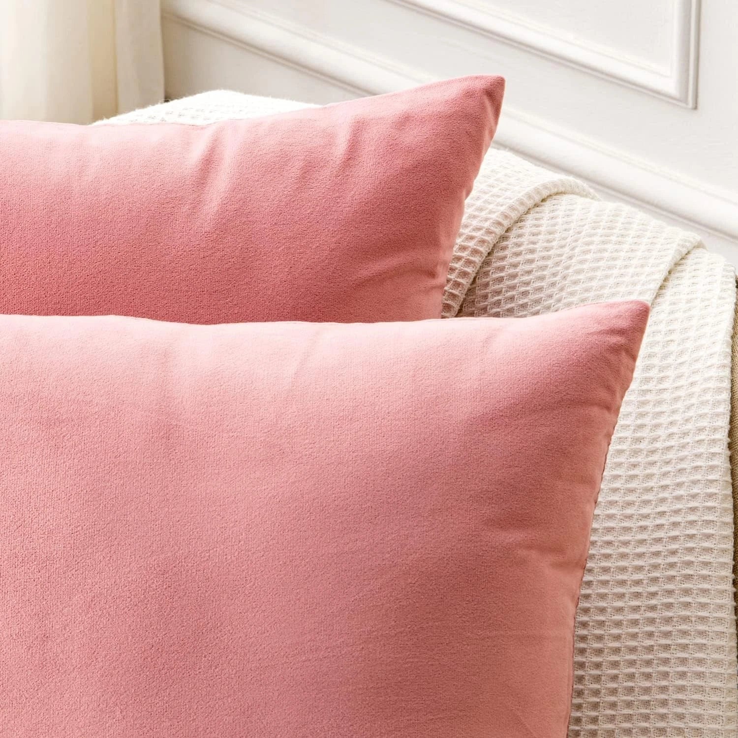 Yonous Cushion Covers, Soft Premium Velvet- Set of 4 - 50cm x 50cm - Rose Pink